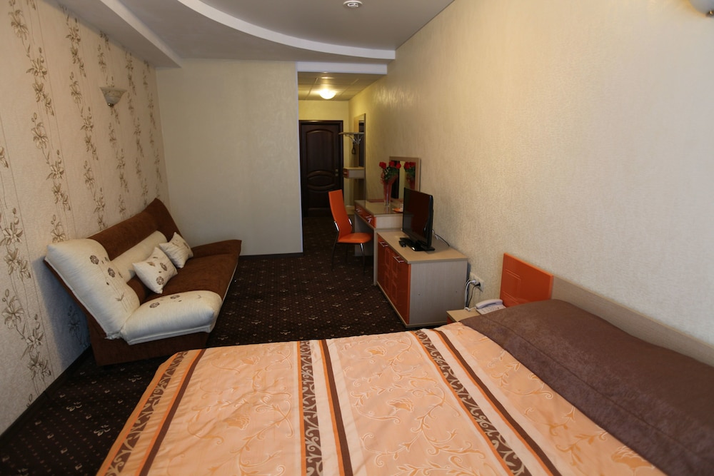 Standard Double Room photo 2