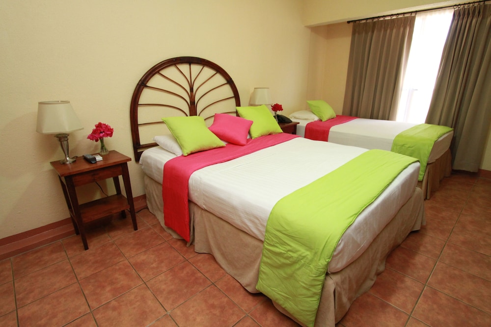 Double Room, 2 Twin Beds, Non Smoking photo 1