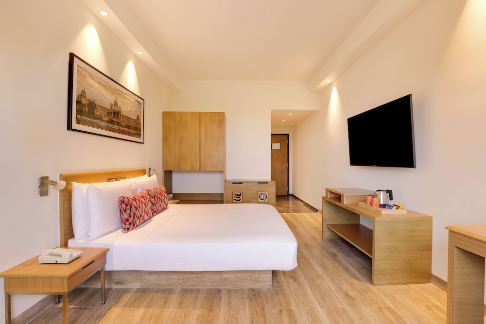 Deluxe Room - Photo 2