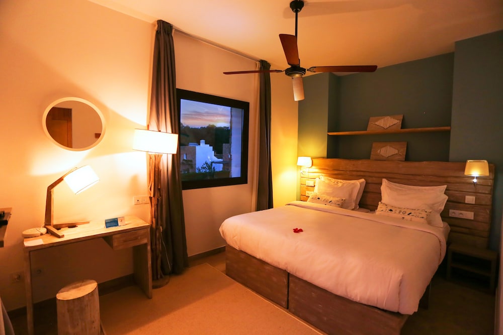 Classic Room, 1 Double Bed, Non Smoking, Pool View photo 1