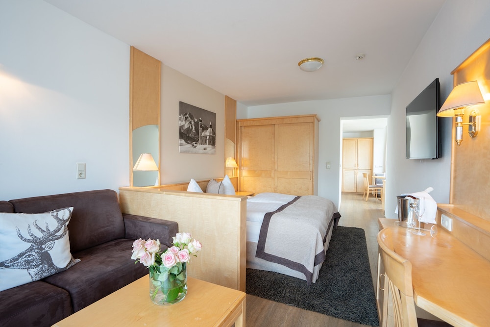 Apartment, 1 Bedroom, Balcony (with oriel) photo 1