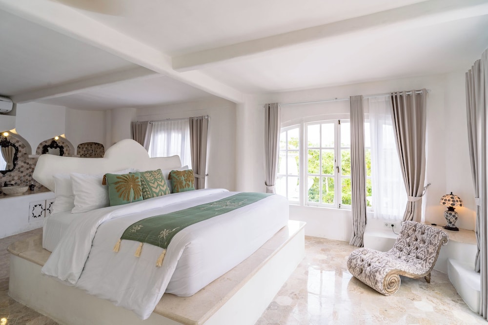 Premium Studio Suite photo 3