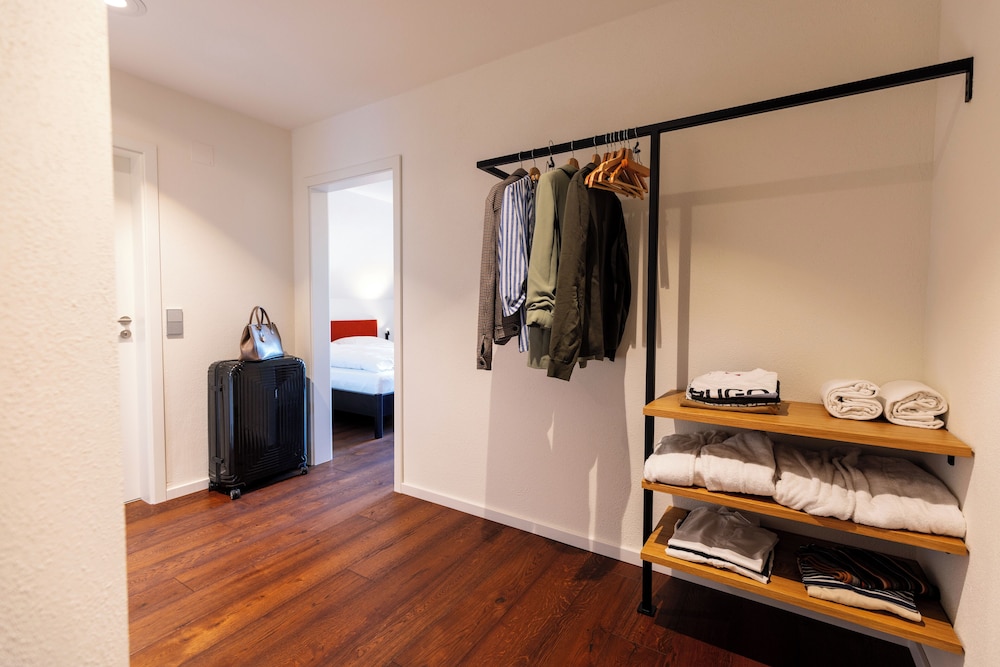 Deluxe Double Room, Balcony - Photo 3