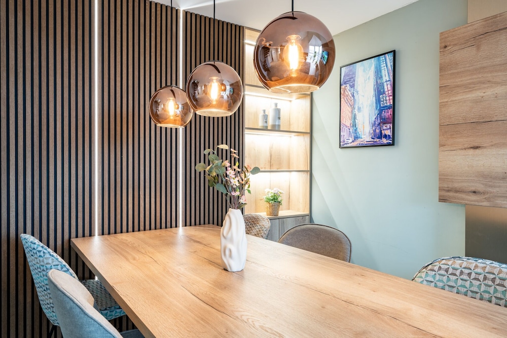 Design Penthouse, City View - Photo 6