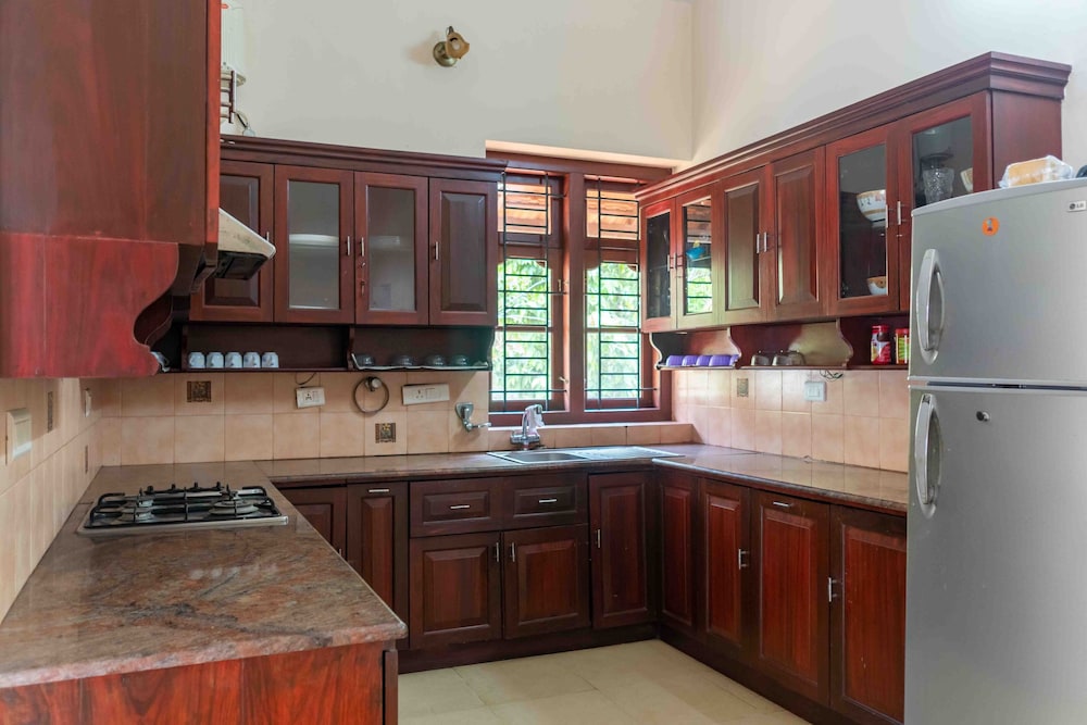 Villa - Photo 4