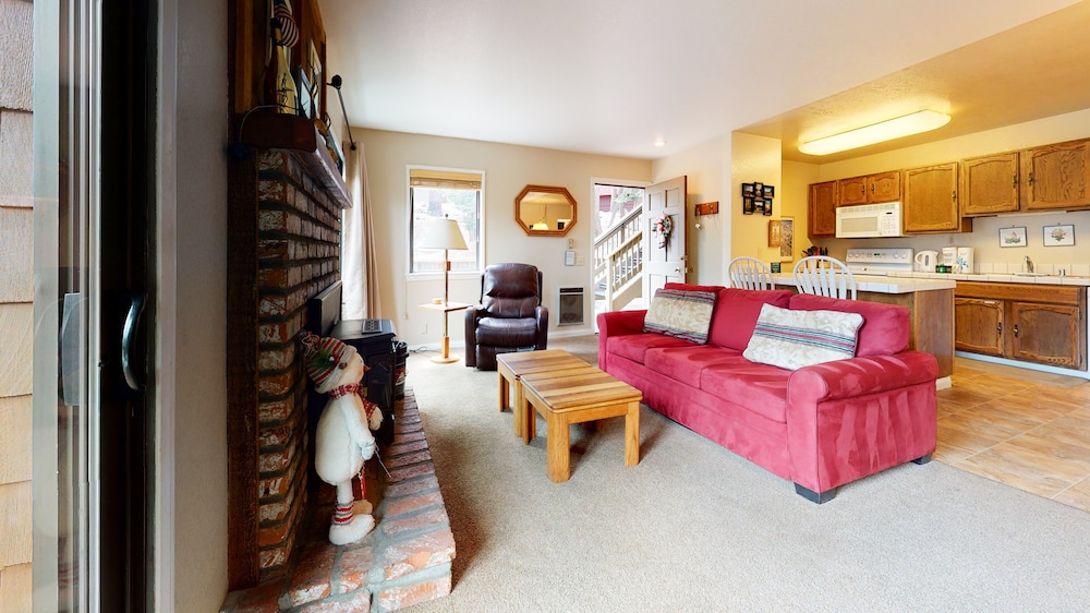 Condo, 1 King Bed With Sofa Bed, Patio, Mountain View (Hidden Valley Homestead) photo 2