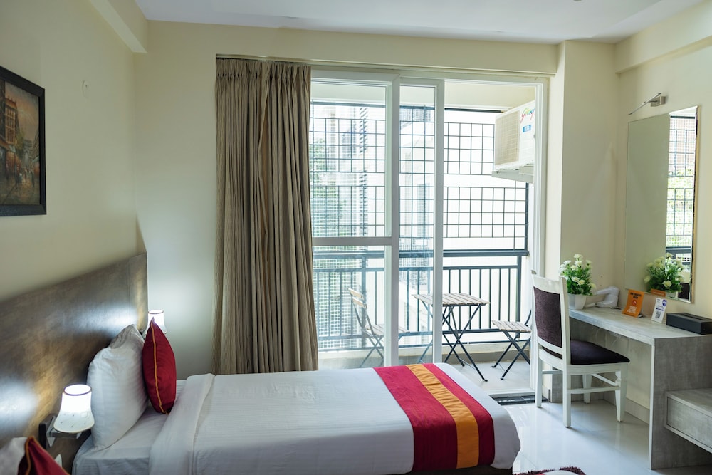 Minister Suites