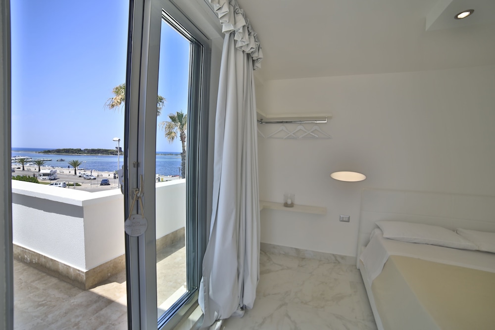 Superior Double Room, City View