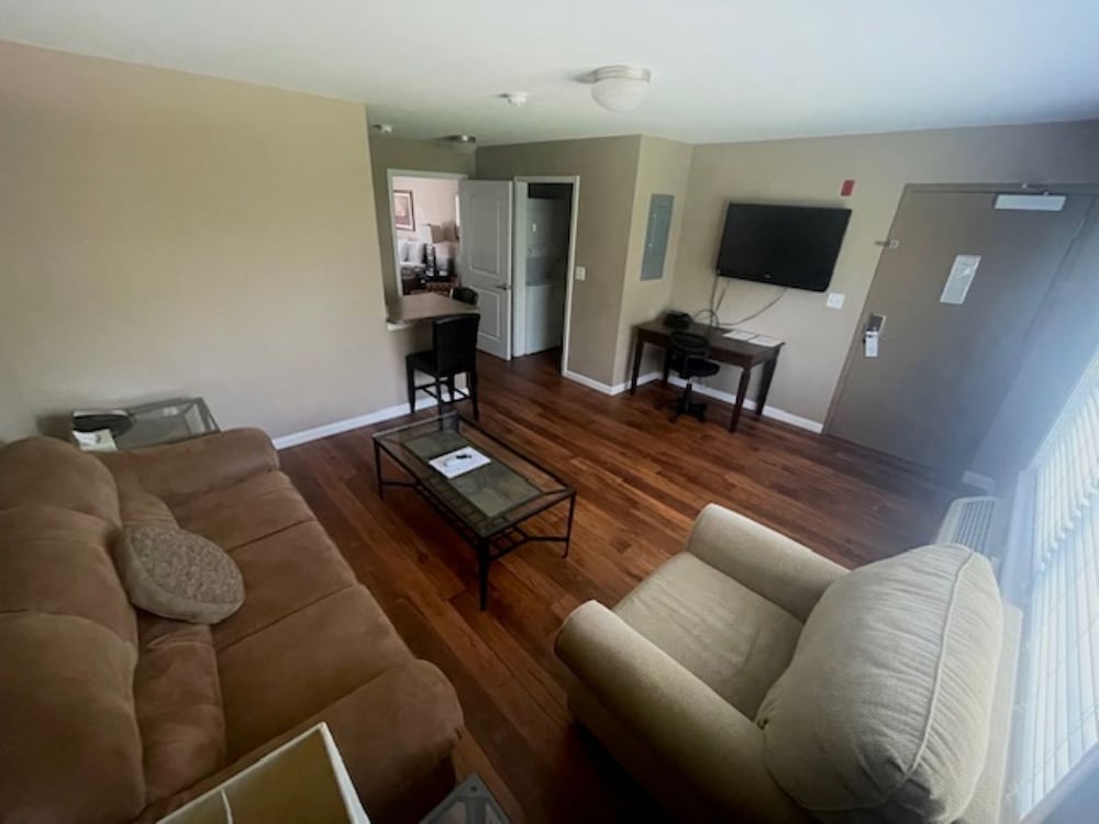 Suite, 2 Queen Beds