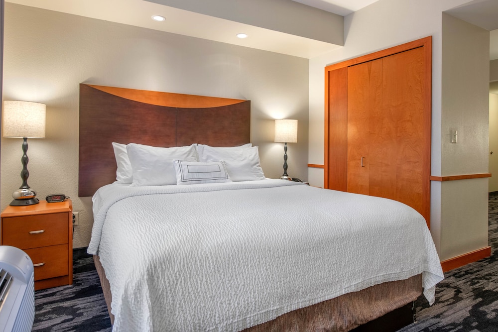 Executive Suite, 1 King Bed - Photo 5