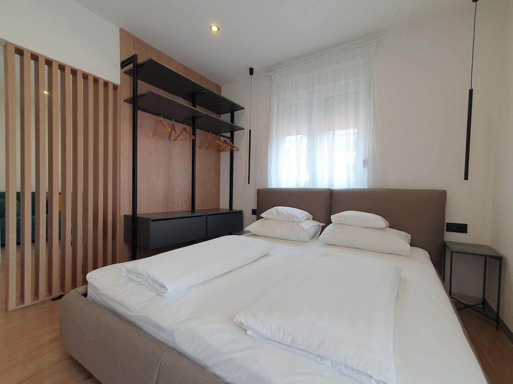 Apartment, Partial Sea View (3 Adults)