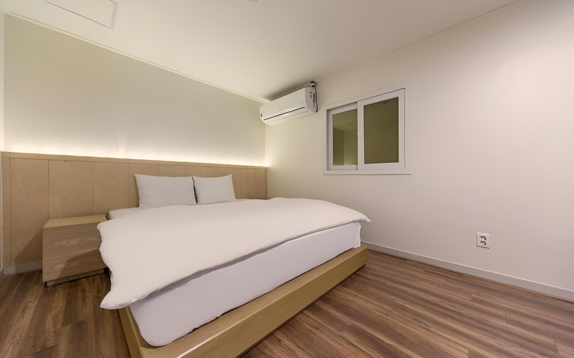 Room (Full House (Double bed2+Single bed1)) photo 2