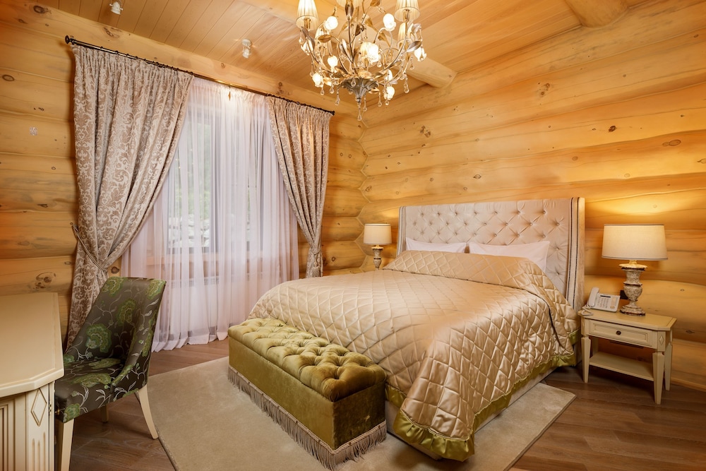 Presidential Chalet photo 3