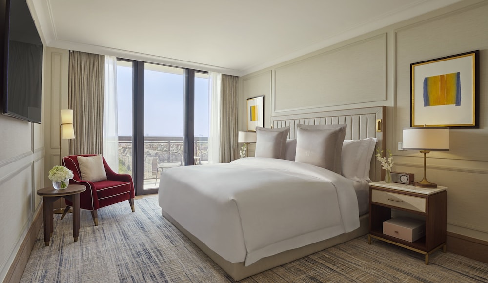 Presidential Suite photo 1