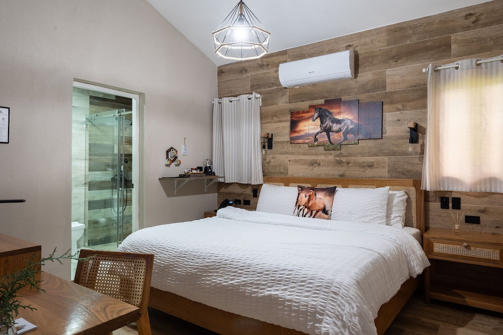 Basic Double Room