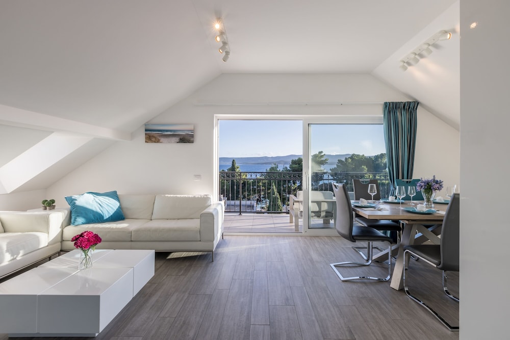 Luxury Penthouse, Sea View, Oceanfront