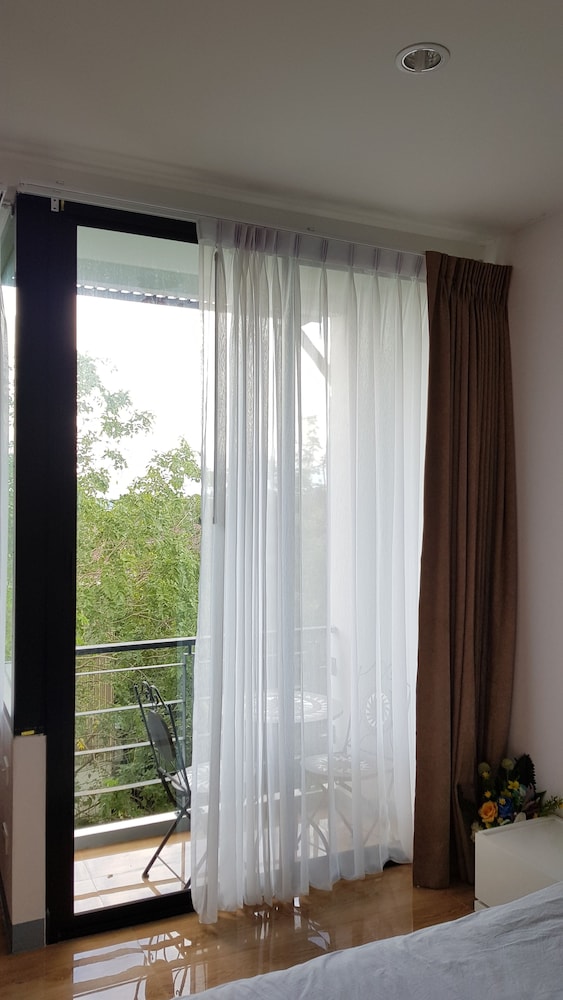 Garden Room photo 1