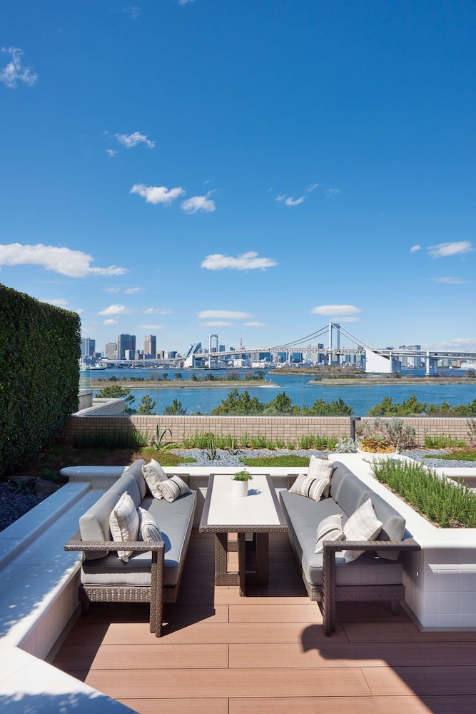 Twin Relaxation Suite - Non-Smoking - 80sqm - Rainbow Bridge View - Executive Lunge Access - Photo 8
