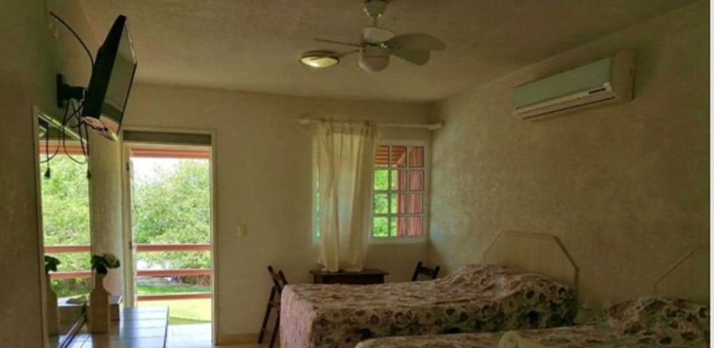Standard Room photo 1