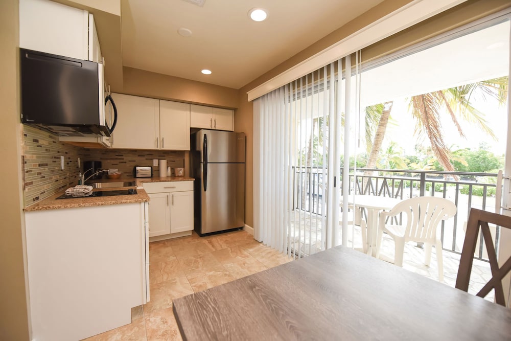 Waterside Suites and Marina, Photo 18