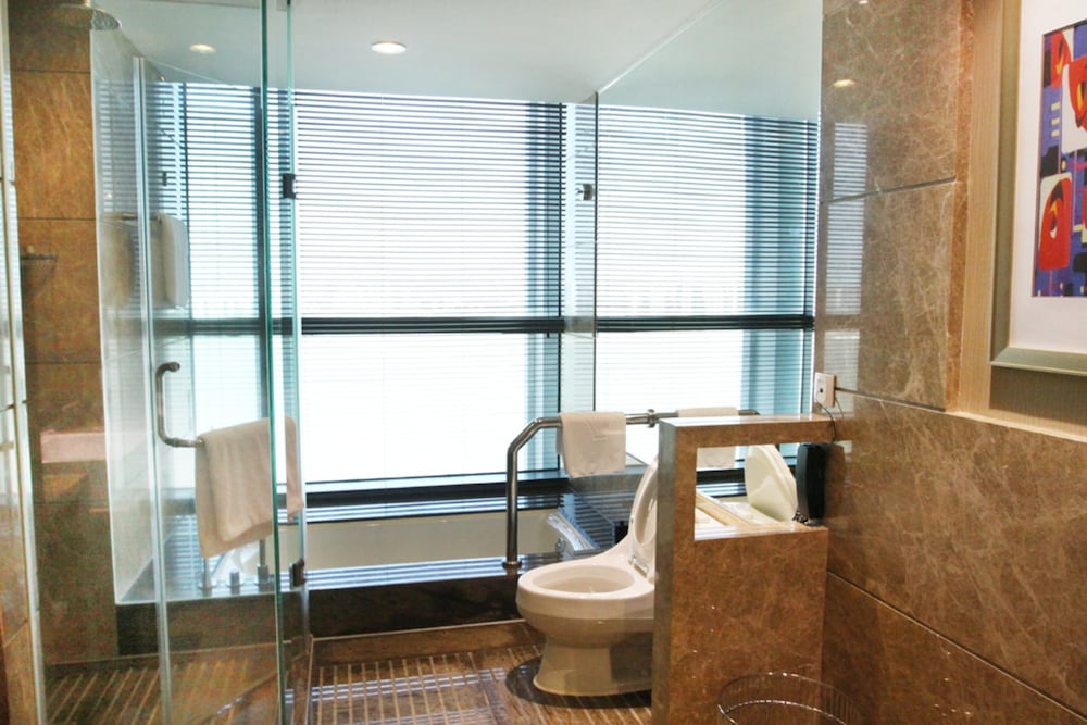 Superior Twin Room, River View photo 3