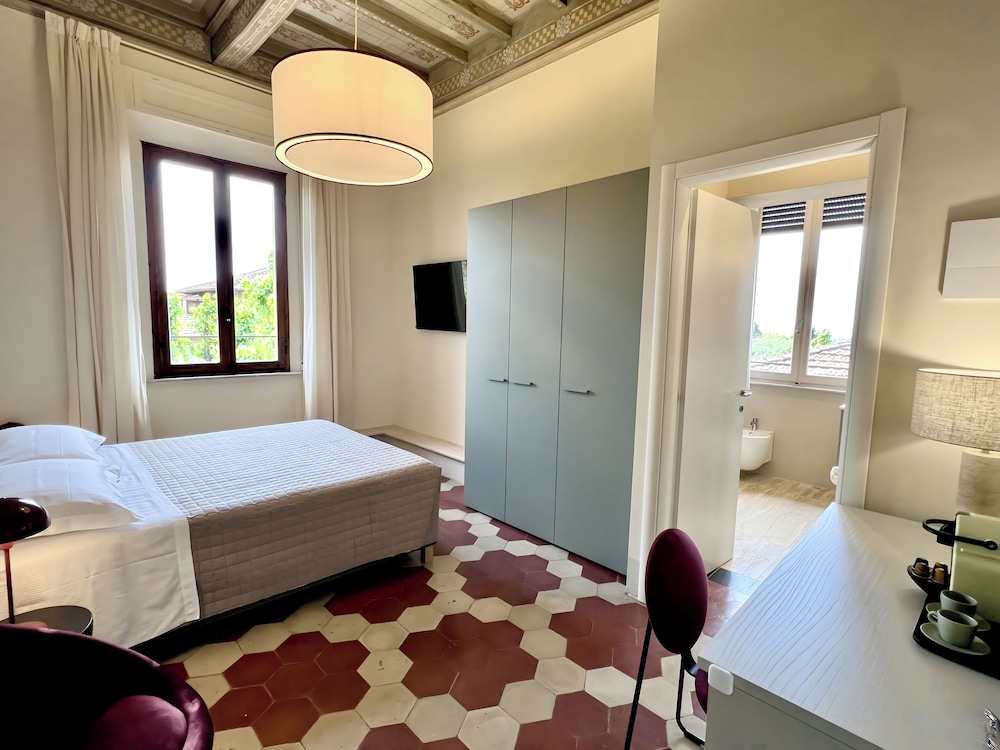 Classic Double Room