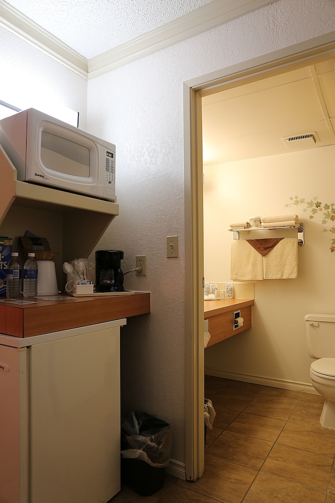 Double Room, Non Smoking photo 2