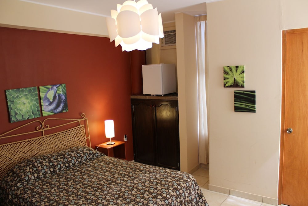 Double Room, 1 Double Bed