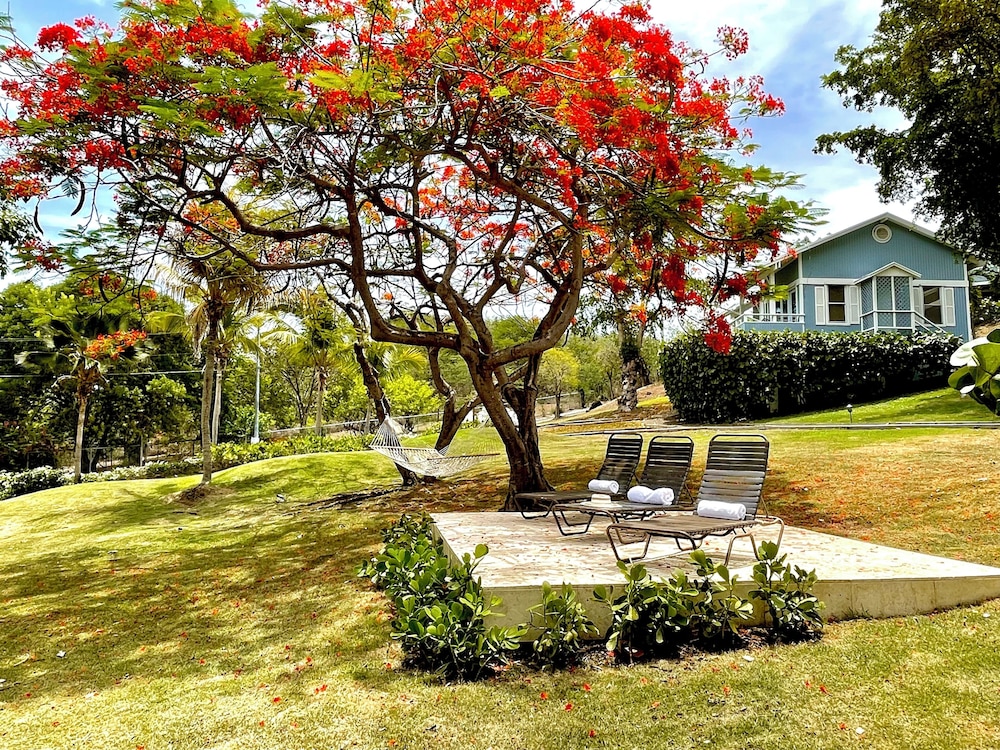 Deluxe Villa, 1 Queen Bed with Sofa bed, Ocean View