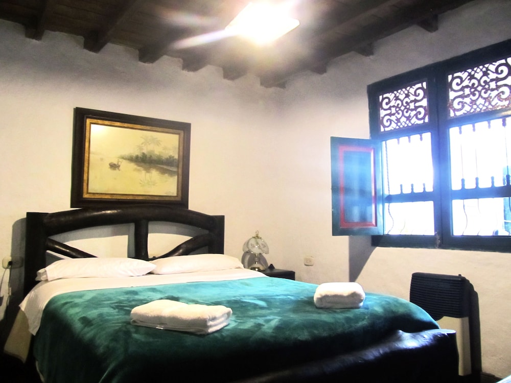 Standard Room, Accessible, Ensuite photo 2
