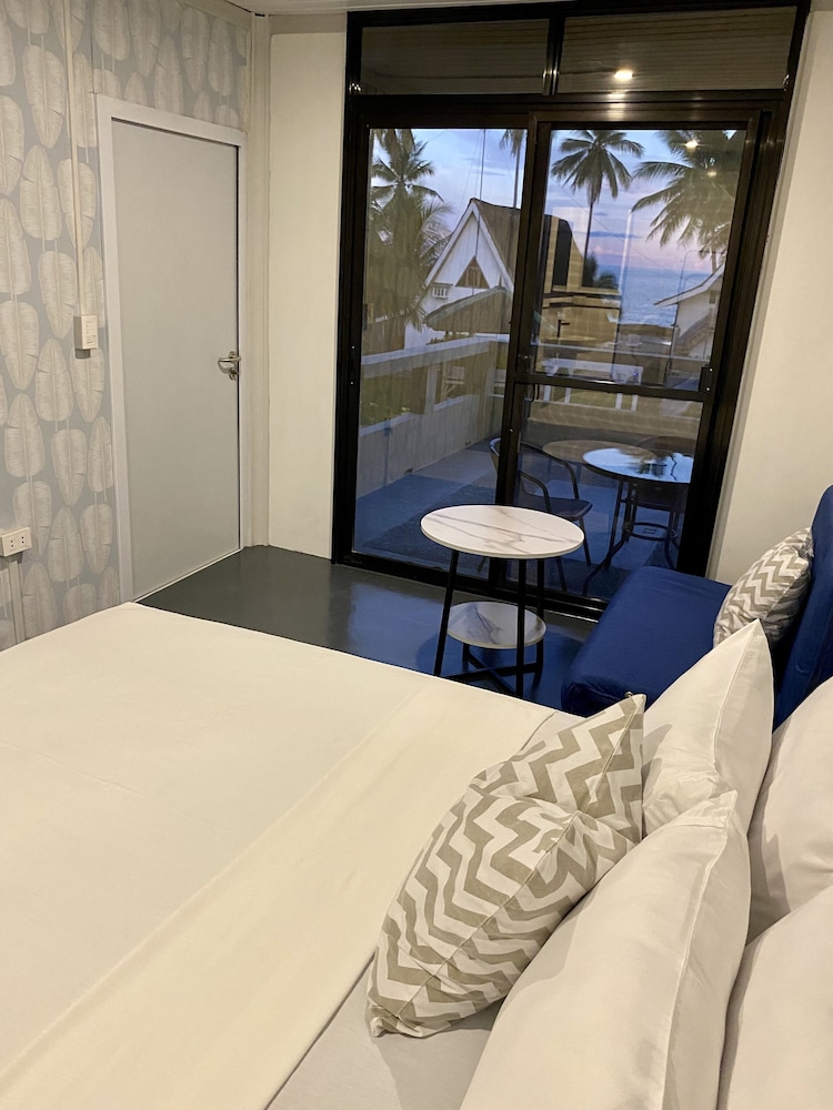 Standard Room photo 2