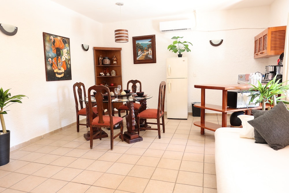 Bosque Caribe One Bedroom Apartment with Terrace - Photo 13