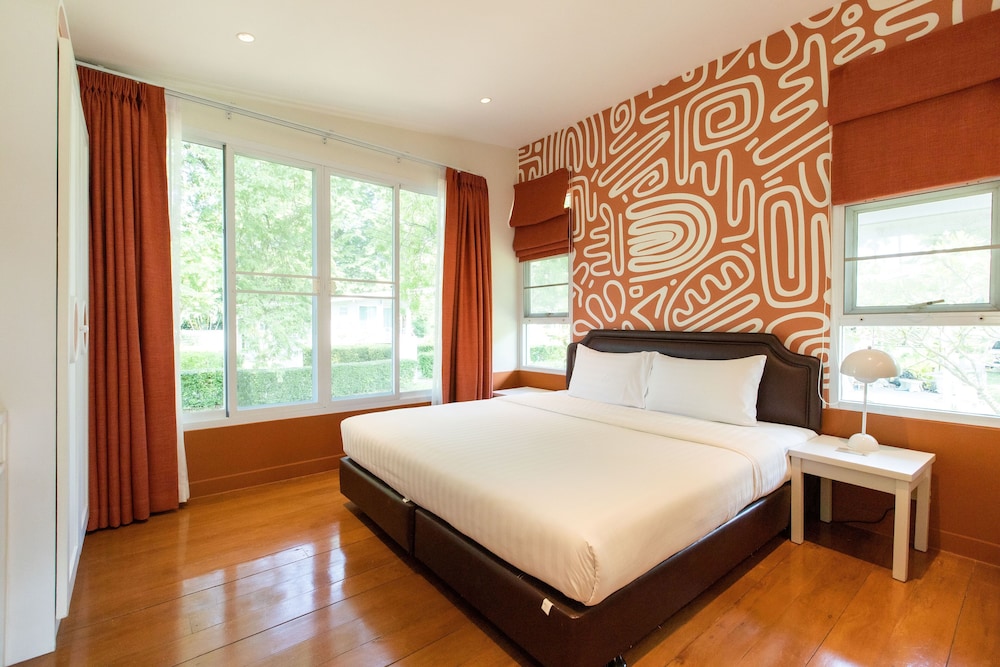 Premier One Bedroom Villa photo 3