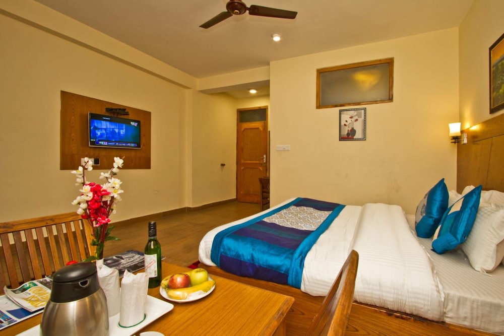 Deluxe Double Room - Photo 5