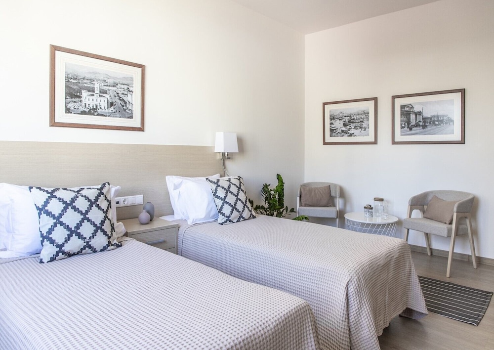 Classic Twin Room