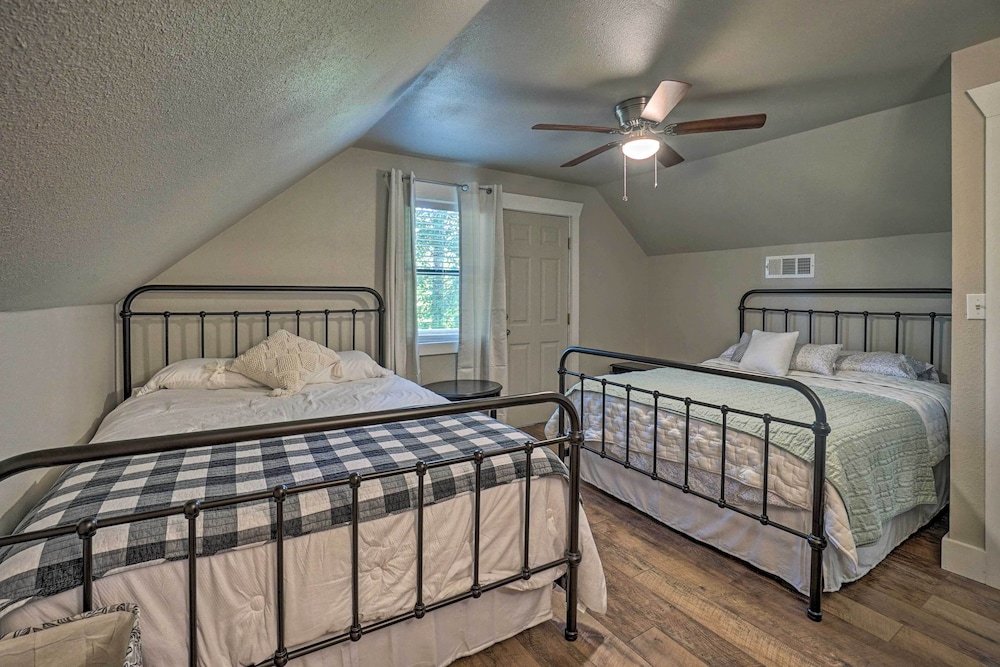 House (2 Bedrooms) photo 1