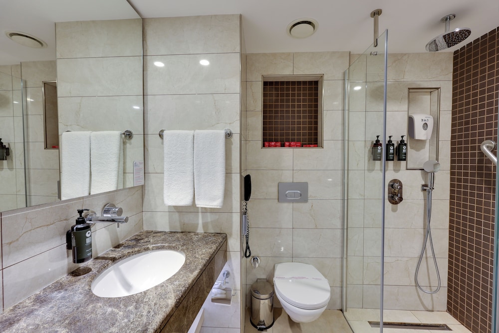 Executive Room, 1 King Bed, Accessible
