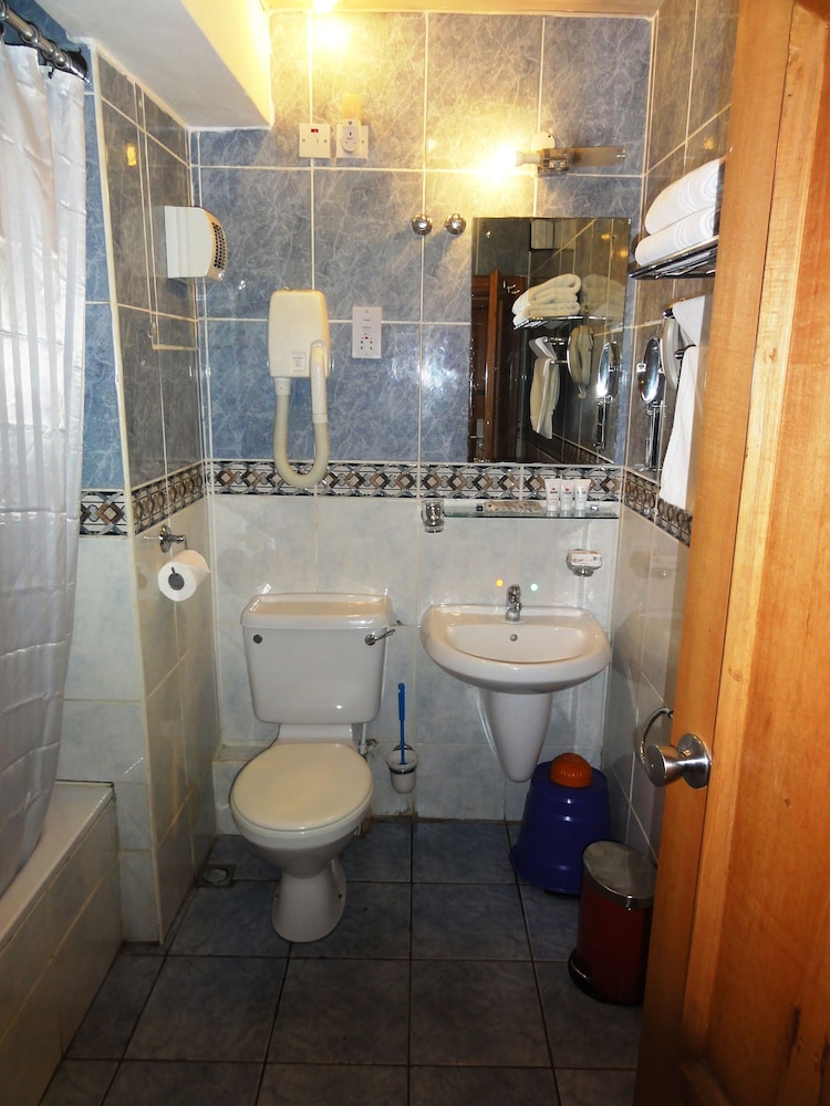 Superior Room - Photo 5
