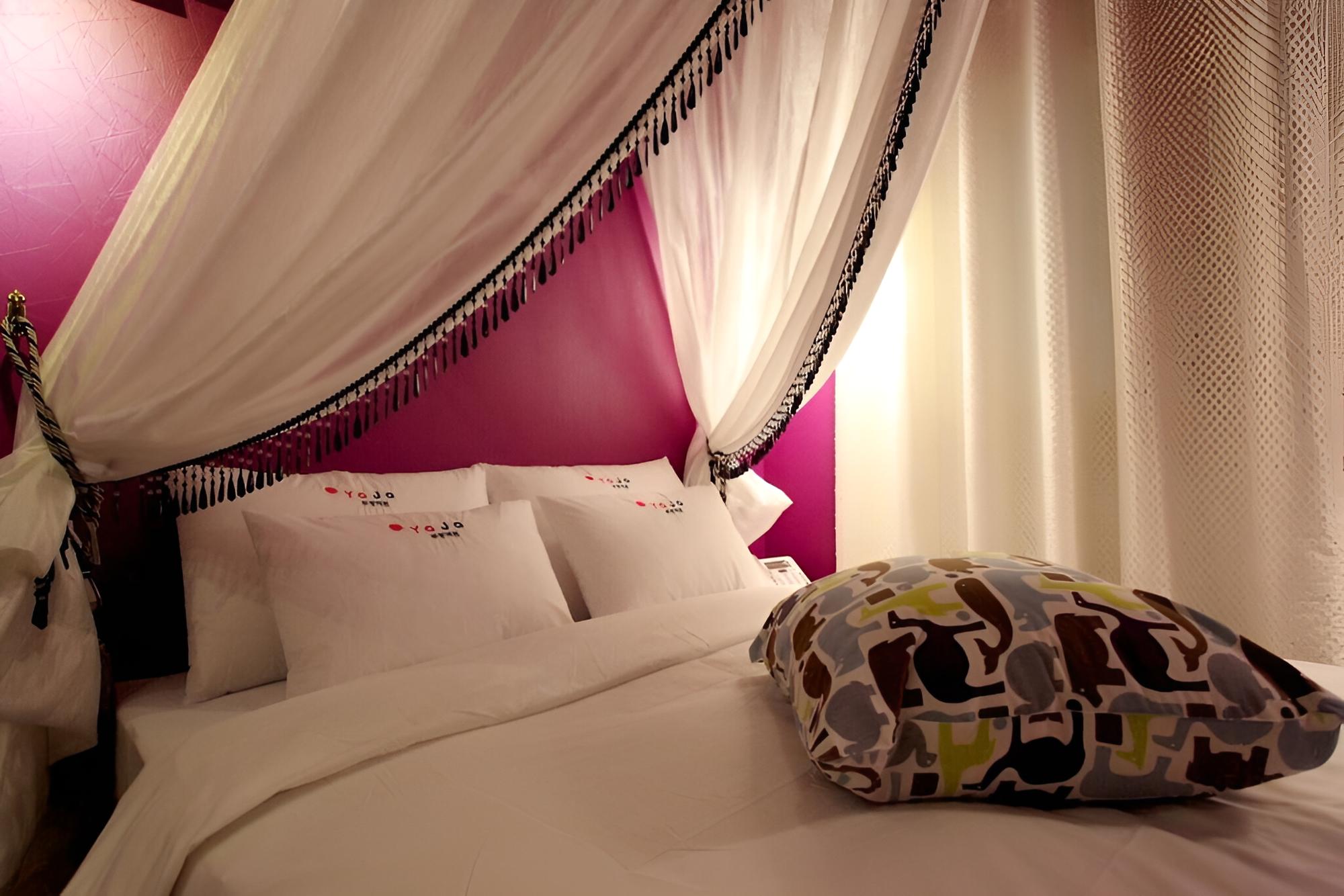 Room (standard Walk-in only (Netflix availa) - Photo 20
