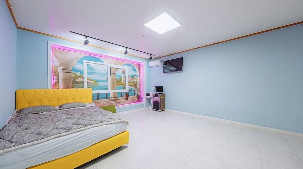 Room (marine) - Photo 6