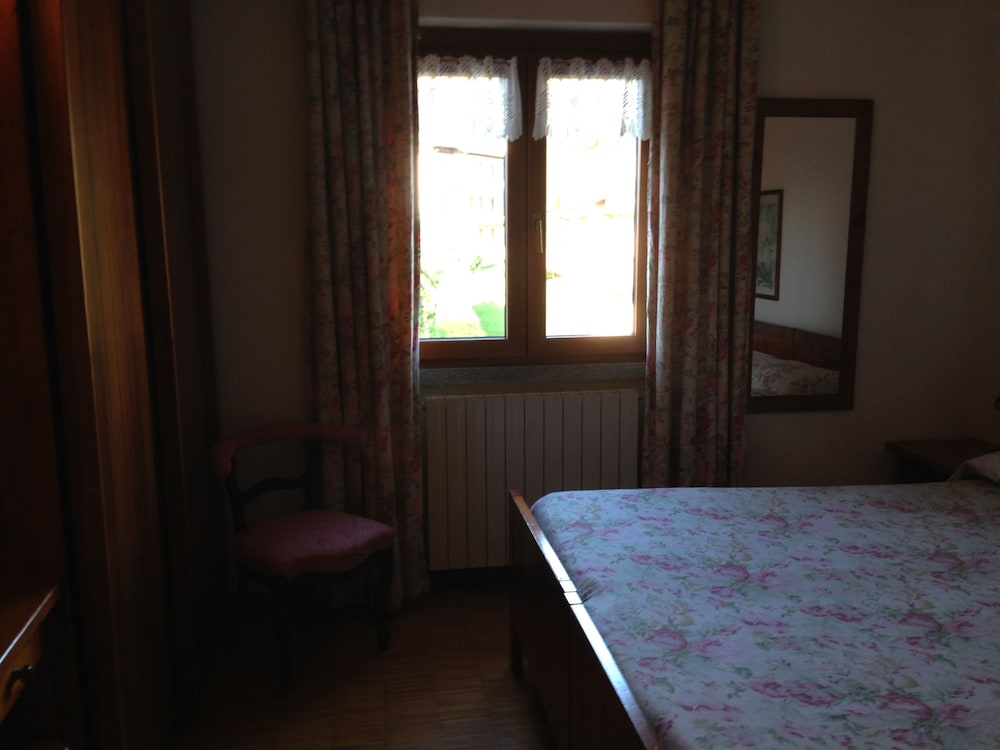 Double or Twin Room with Balcony photo 2