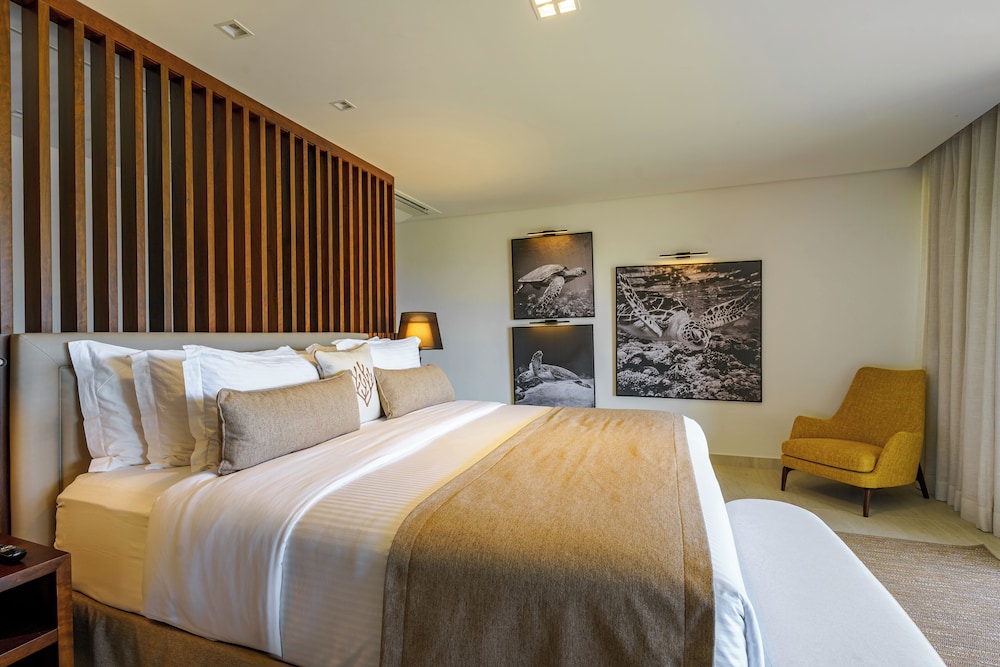 Luxury Room, Patio, Golf View - Photo 1