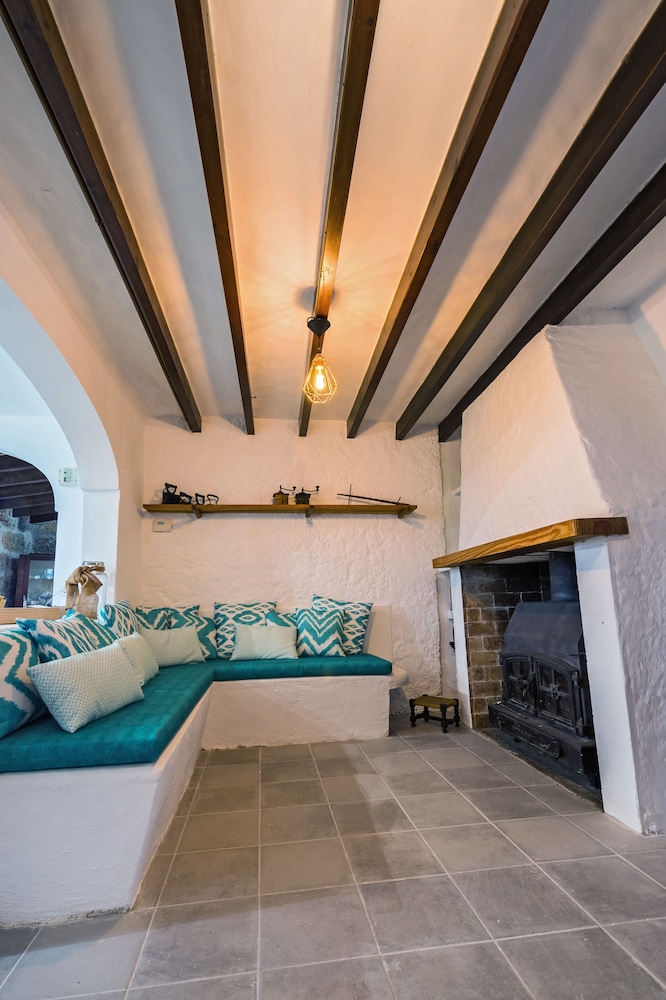 Villa, 6 Bedrooms, Private Pool, Mountain View photo 2