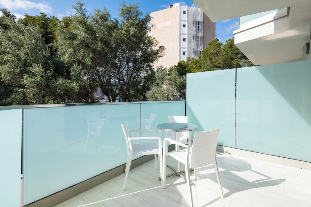 Family Apartment, 1 Bedroom (..)