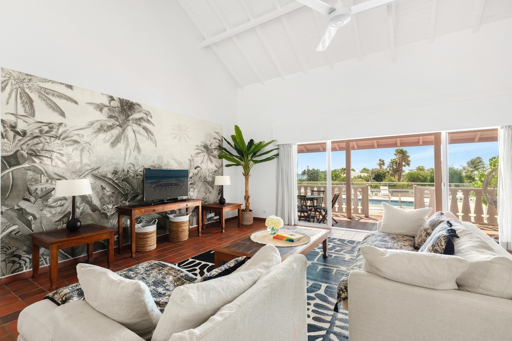 Deluxe Suite, 4 Bedrooms