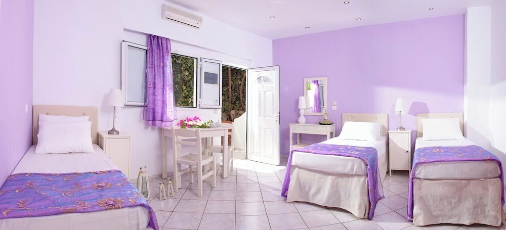 Superior Triple Studio