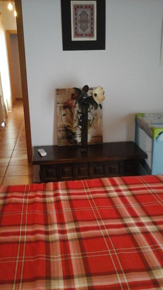 Family Apartment, Multiple Beds, Smoking photo 3