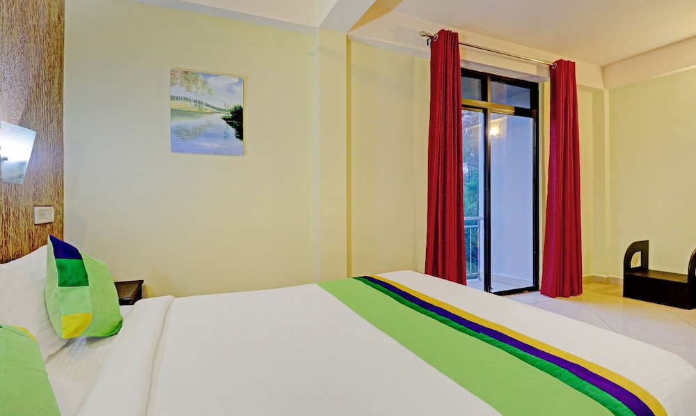 Standard Double Room photo 3