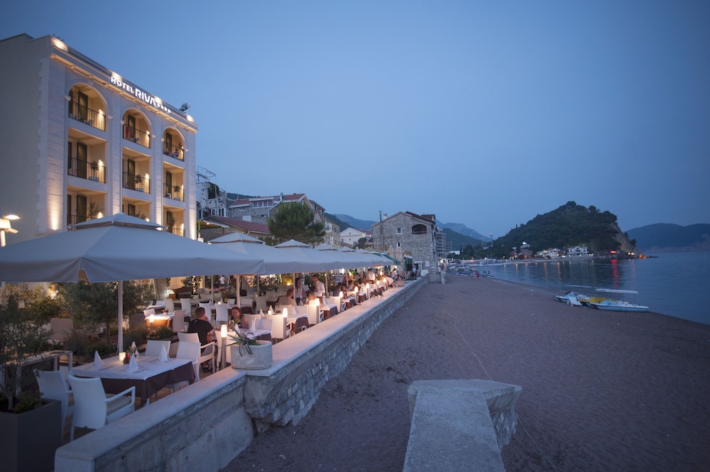 Presidential Penthouse, 2 Bedrooms, Balcony, Sea Facing