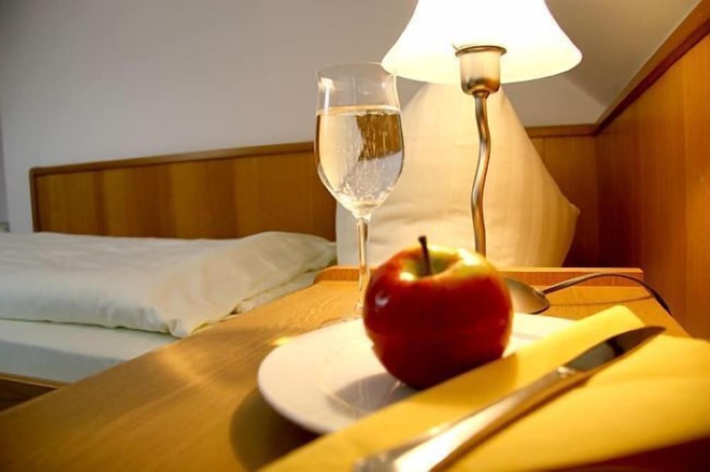 Double Room - Photo 4
